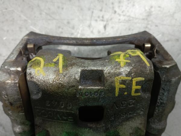 Pinça travão / maxila de travão frente esquerda FORD Fiesta VI (CB1, CCN) Imagem-3