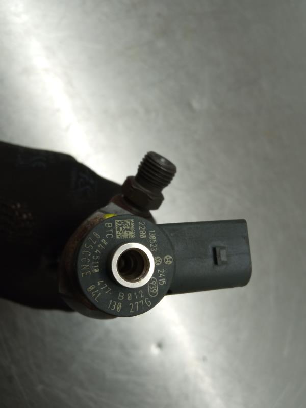 Iniettore VOLKSWAGEN Golf VII (5G1, BQ1, BE1, BE2) Imagem-3