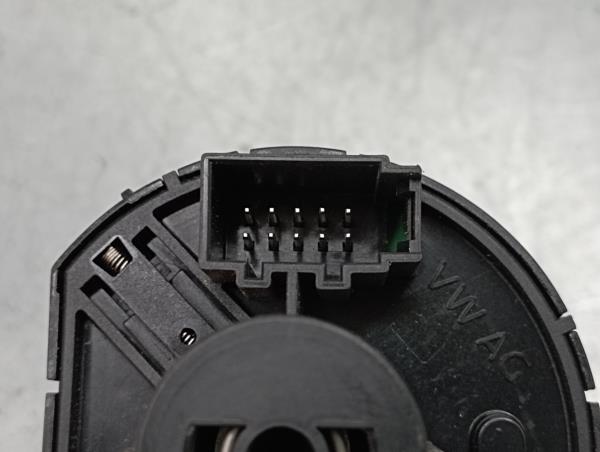 Botão / interruptor de luzes VOLKSWAGEN Polo (AW1) Imagem-2