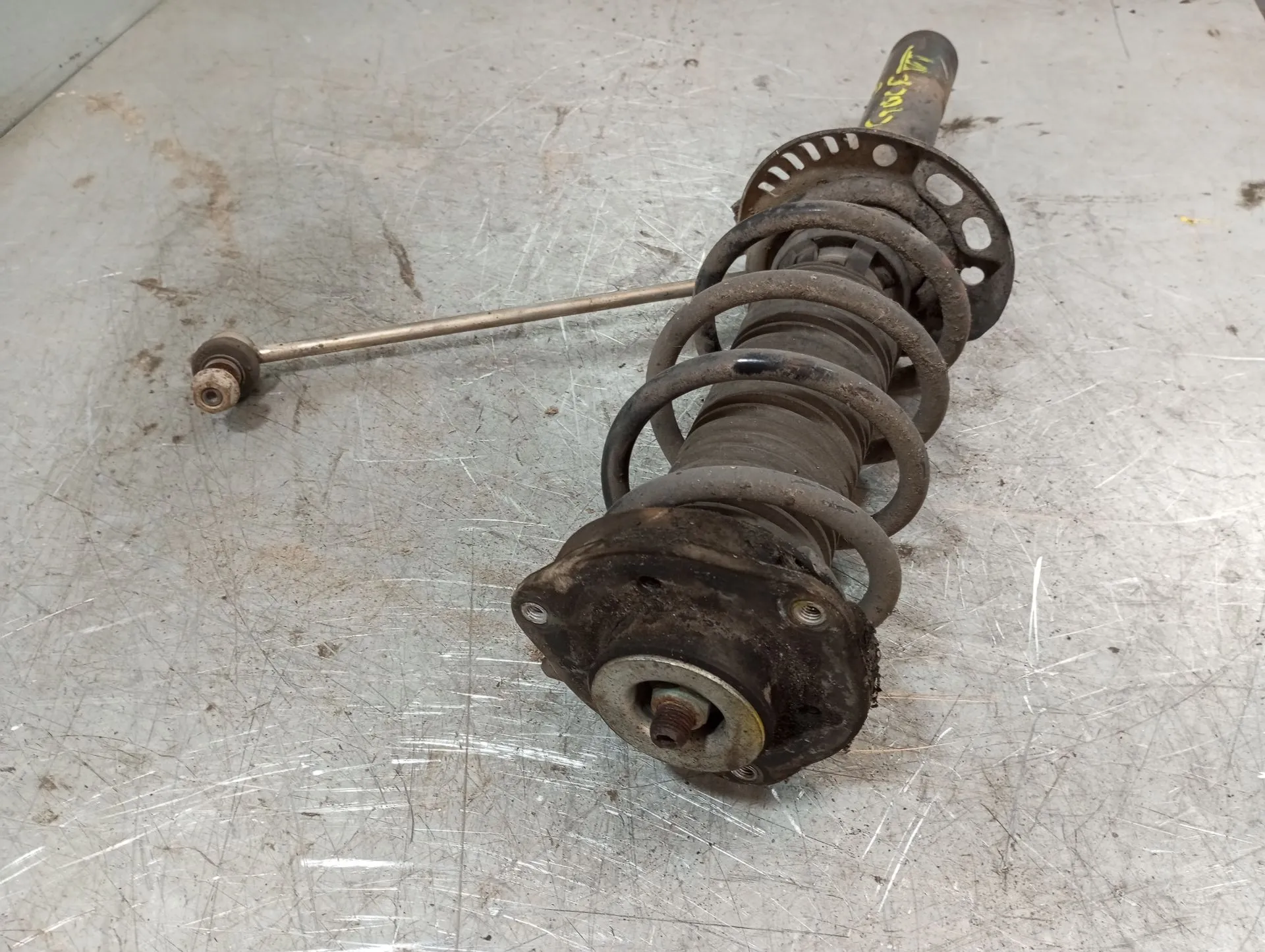Left Front Shock Absorber VOLKSWAGEN Golf VI (5K1)