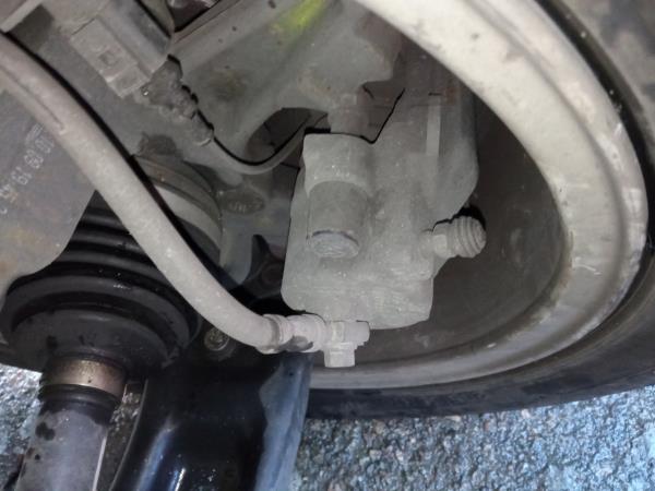 Pinza freno anteriore sinistra VOLKSWAGEN Golf VI (5K1)