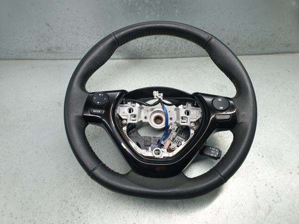 Volante TOYOTA Aygo (_B4_) Imagem-1