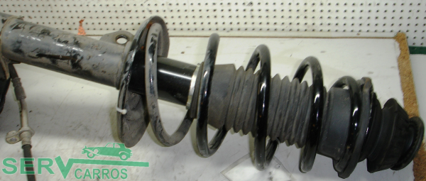 Amortiguador Delantero Derecho TOYOTA Yaris (_P13_)