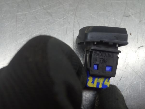 Pulsanti luci di emergenza PEUGEOT 2008 I (CU_) Imagem-2