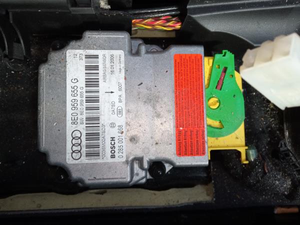 Centralina airbag AUDI A4 (8EC, B7)