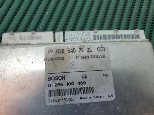 Centralina ESP  MERCEDES-BENZ Classe E (W210) Imagem-3