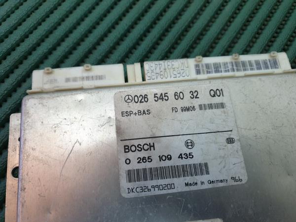 Centralina ESP  MERCEDES-BENZ Classe E (W210) Imagem-3