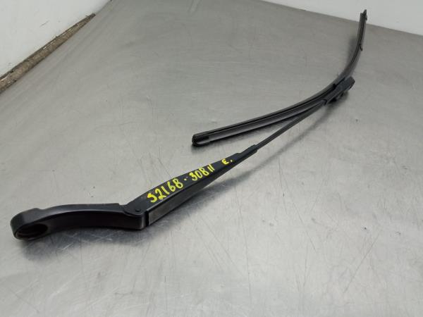 Brazo de limpiaparabrisas delantero izquierdo PEUGEOT 308 II