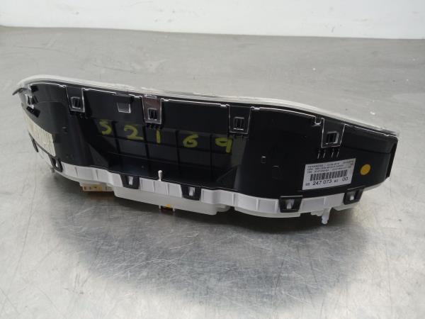 Quadrante / painel de instrumentos PEUGEOT 2008 I (CU_) Imagem-1