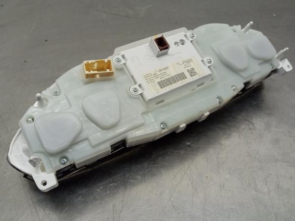 Quadrante / painel de instrumentos PEUGEOT 2008 I (CU_) Imagem-3