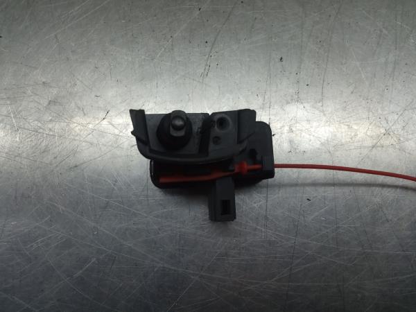 Attuatore Serratura serbatoio carburante AUDI A4 (8K2, B8) Imagem-1