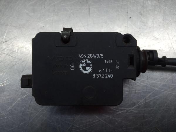 Attuatore Serratura serbatoio carburante BMW 3 (E46) Imagem-2