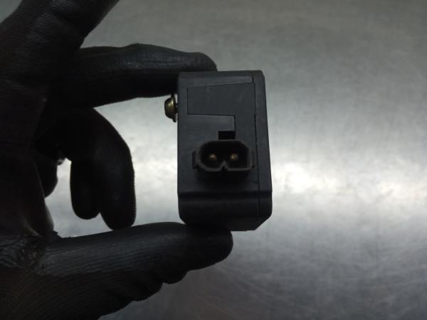 Attuatore Serratura serbatoio carburante BMW 3 (E46) Imagem-1