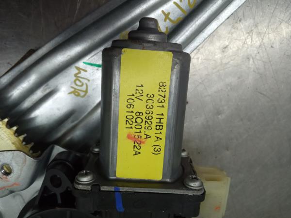 Elevador vidros trás direito NISSAN Note (E12) Imagem-2