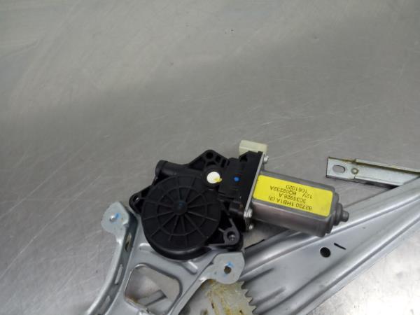 Elevalunas trasero izquierdo NISSAN Note (E12) Imagem-1