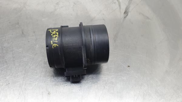 Mass Air Flow Sensor (MAF) VOLKSWAGEN Beetle Cabriolet (5C7, 5C8)