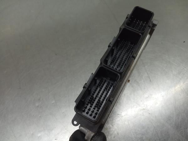 Centralina motor / ECU RENAULT Captur (J5_) Imagem-2