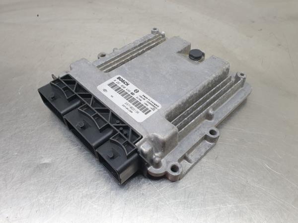 Centralina motor / ECU RENAULT Clio IV (BH_)