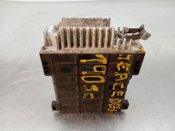 Centralina motor / ECU MERCEDES-BENZ 190 (W201) Imagem-2