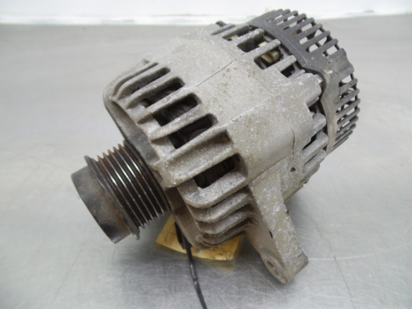 Alternador TOYOTA Auris Hatchback (_E15_) Imagem-1