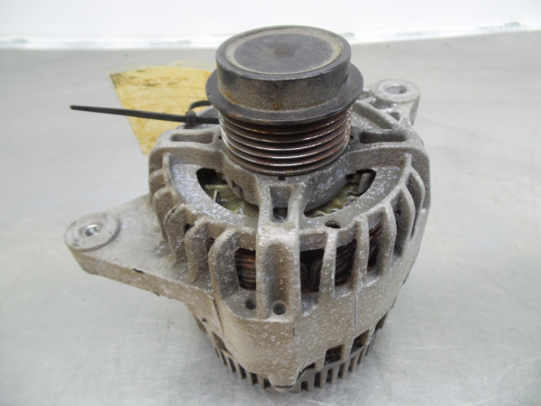 Alternador TOYOTA Auris Hatchback (_E15_) Imagem-3