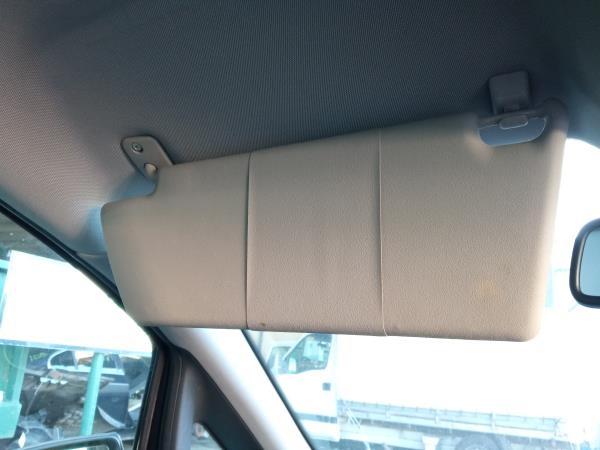 Pare-soleil gauche OPEL Zafira B (A05)