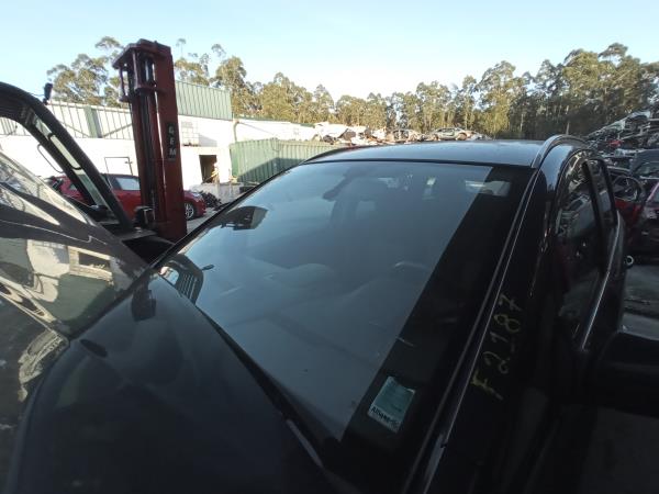 Windshield / Windscreen OPEL Zafira B (A05)