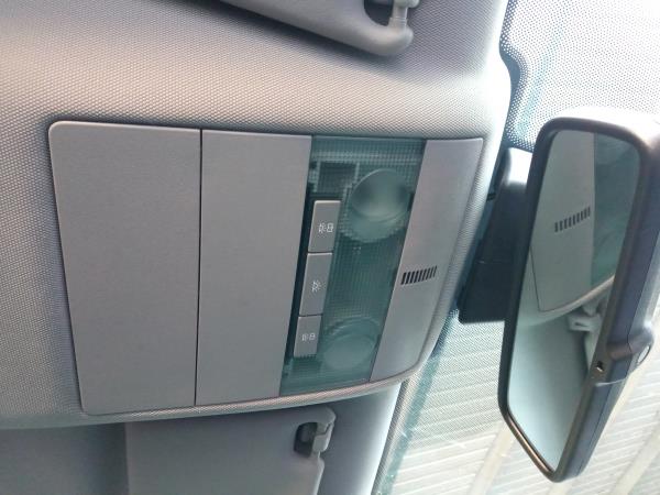 Plafonnier avant OPEL Zafira B (A05)