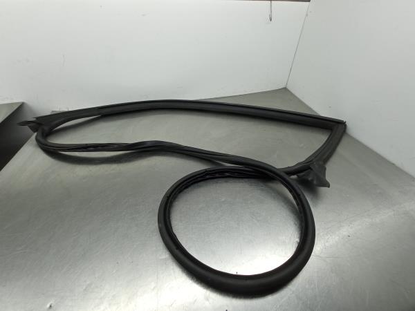 Revestimento porta frente esquerdo VOLKSWAGEN Beetle Cabriolet (5C7, 5C8)