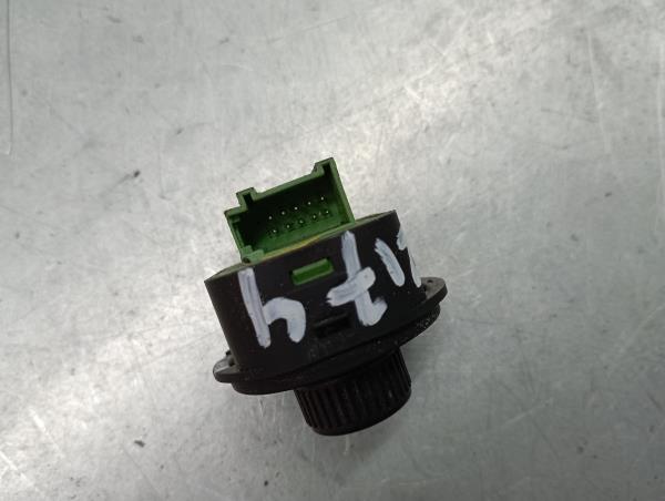 Commande des rétroviseurs VOLKSWAGEN Beetle Cabriolet (5C7, 5C8) Imagem-2