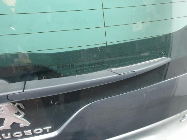 Braccio / asta tergicristallo posteriore PEUGEOT 5008 I (0U_, 0E_)
