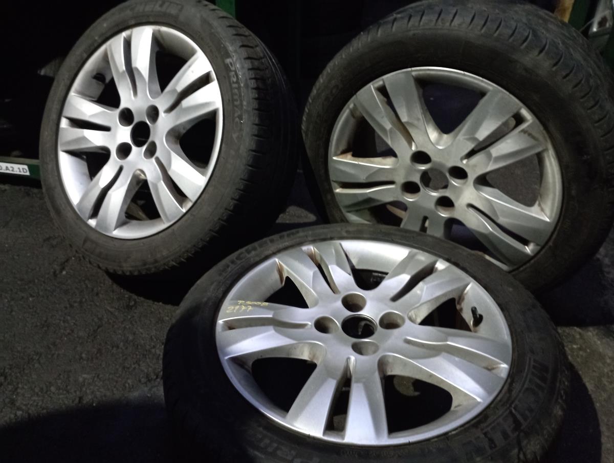Ensemble de jantes PEUGEOT 5008 I (0U_, 0E_)