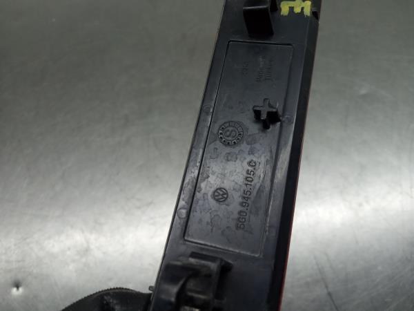 Réflecteur arrière gauche VOLKSWAGEN Golf VII (5G1, BQ1, BE1, BE2) Imagem-2