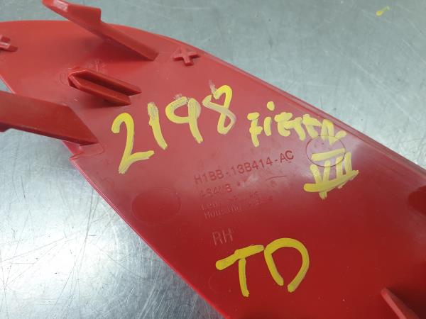 Right rear reflector FORD Fiesta VII (HJ, HF) Imagem-2