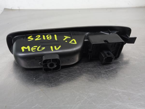 Comando / botão / interruptor vidros trás direito RENAULT Megane IV (B9A/M_) Imagem-1