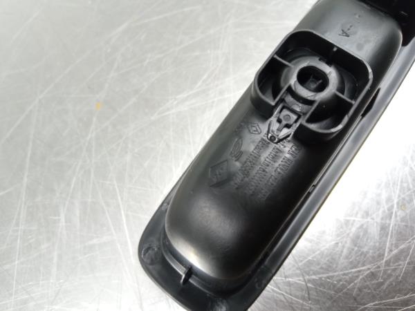 Comando / botão / interruptor vidros trás direito RENAULT Megane IV (B9A/M_) Imagem-2