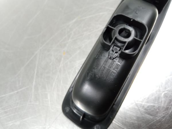 Comando / botão / interruptor vidros trás esquerdo RENAULT Megane IV (B9A/M_) Imagem-2