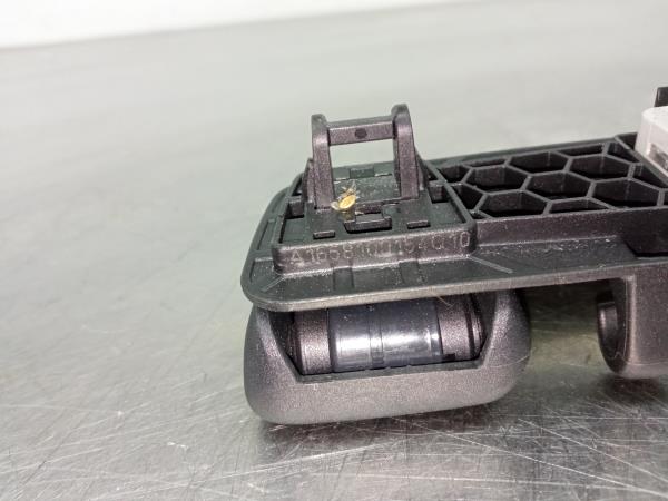 Pega do tejadilho MERCEDES-BENZ Classe B (W246, W242) Imagem-4