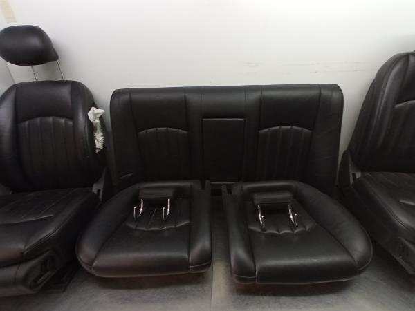 Conjunto de bancos MERCEDES-BENZ CLS (C219) Imagem-1
