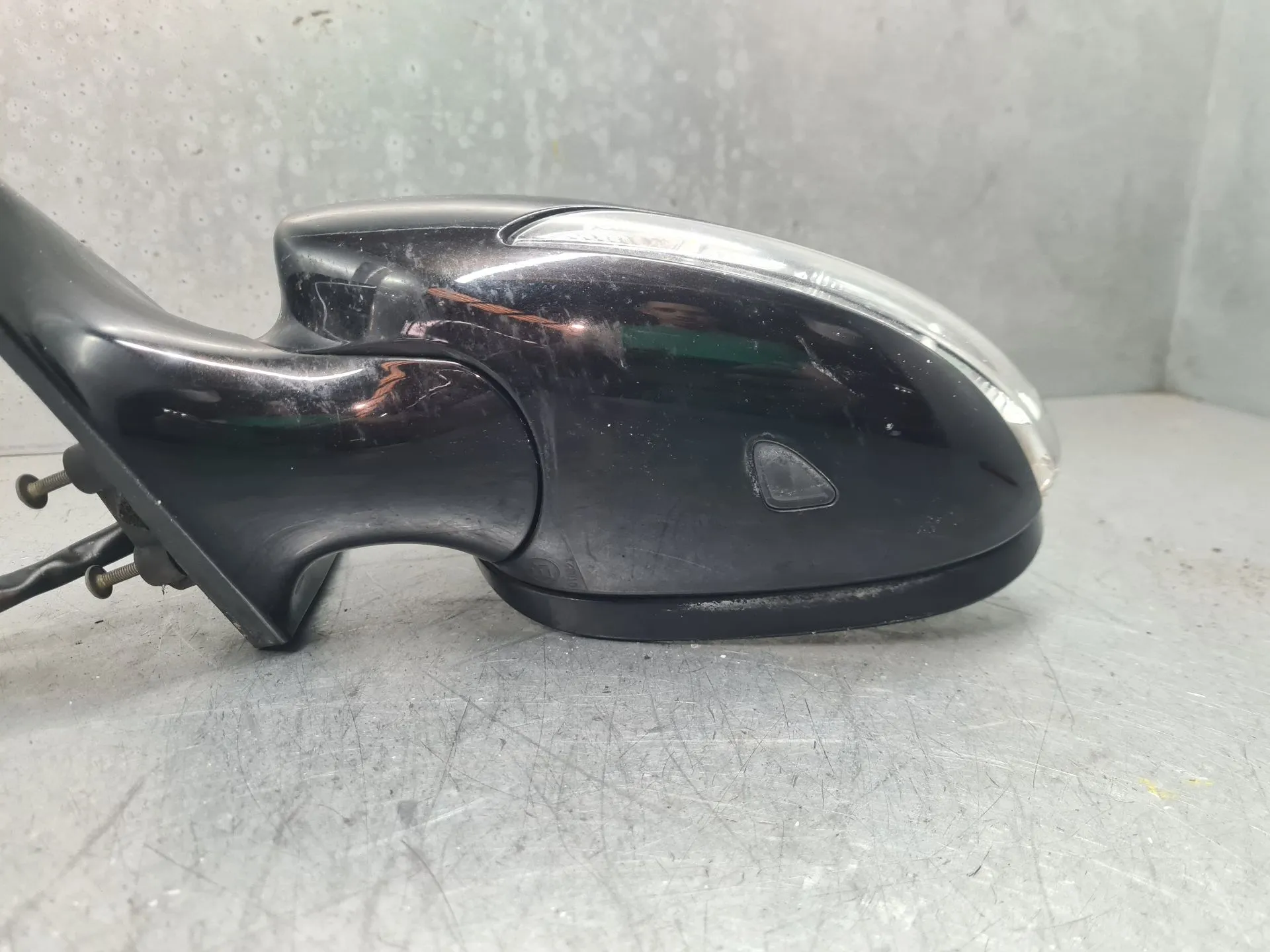 Retrovisore sinistro MERCEDES-BENZ CLS (C219) Imagem-3