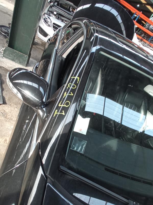 Moulure pare-brise Droite MERCEDES-BENZ CLS (C219)