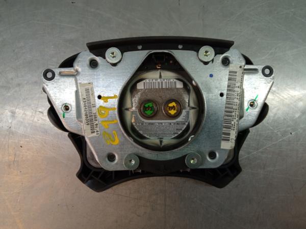 Airbag du Volant MERCEDES-BENZ CLS (C219) Imagem-1