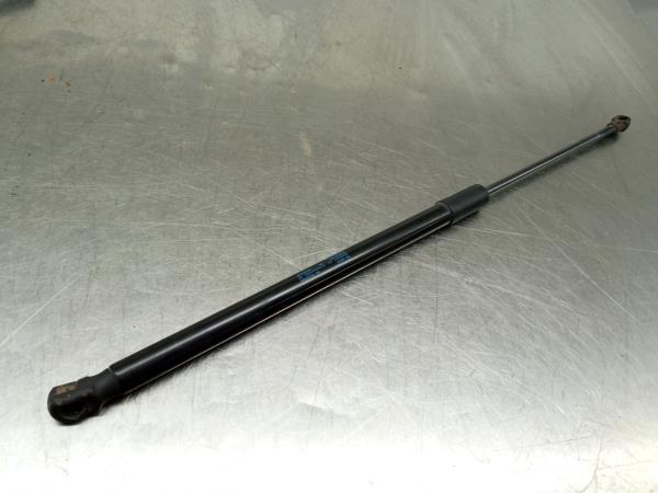 Amortecedor da mala SEAT Arona (KJ7) Imagem-2