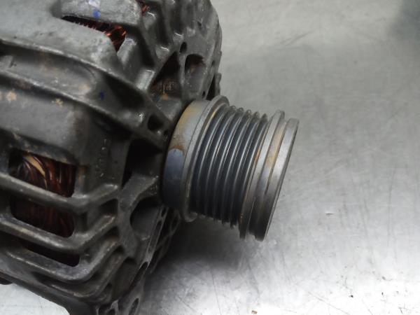 Alternador SEAT Ateca (KH7) Imagem-1