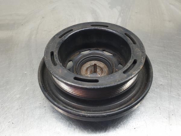 Crankshaft / Engine pulley  MERCEDES-BENZ Classe C Coupé (C204) Imagem-1