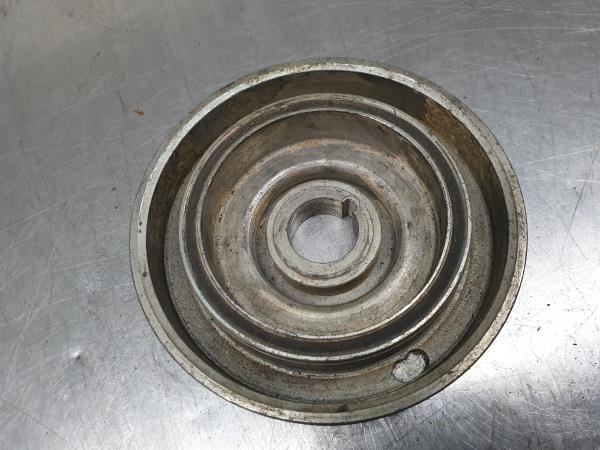 Crankshaft / Engine pulley  CITROËN C4 Grand Picasso I (UA_) Imagem-1