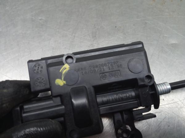 Pistola do depósito de combustível RENAULT Kadjar (HA_, HL_)