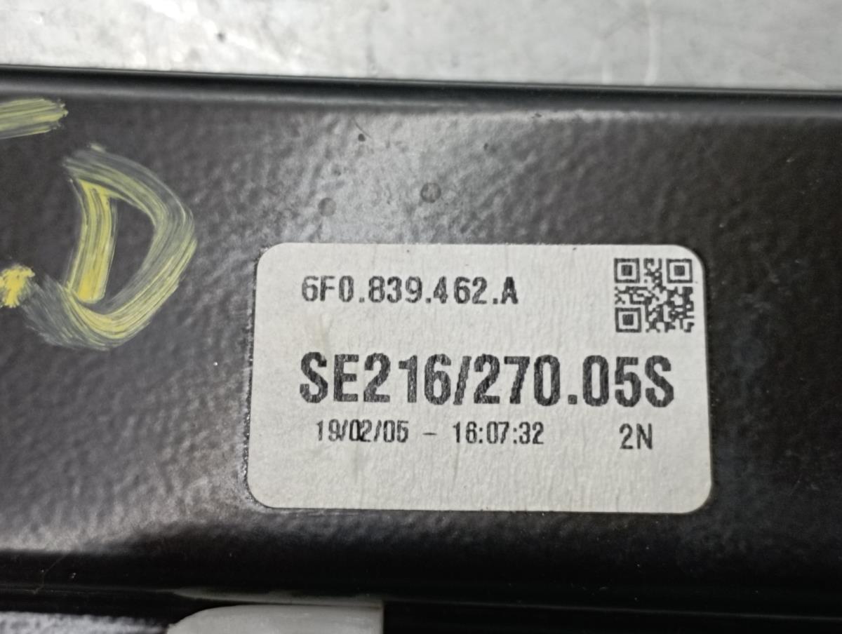 Elevalunas trasero derecho SEAT Ibiza V (KJ1) Imagem-2