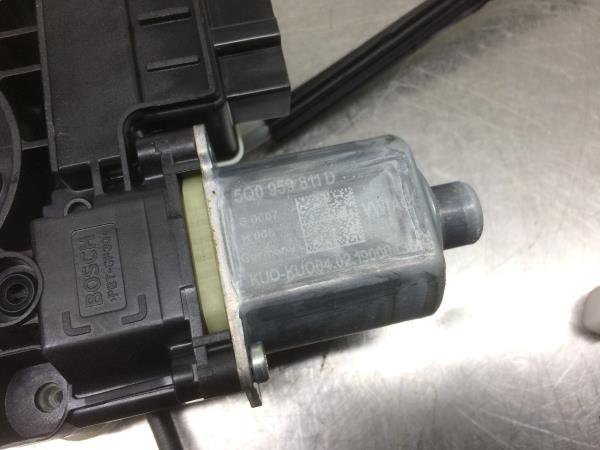 Elevalunas trasero izquierdo SEAT Ibiza V (KJ1) Imagem-4