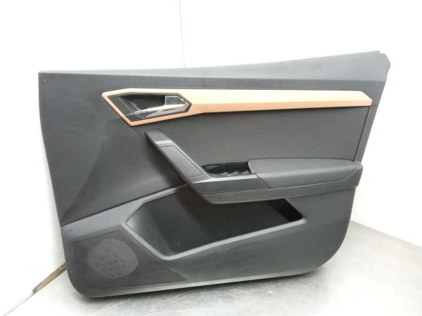 Revestimiento interior de puerta delantero derecho SEAT Ibiza V (KJ1)
